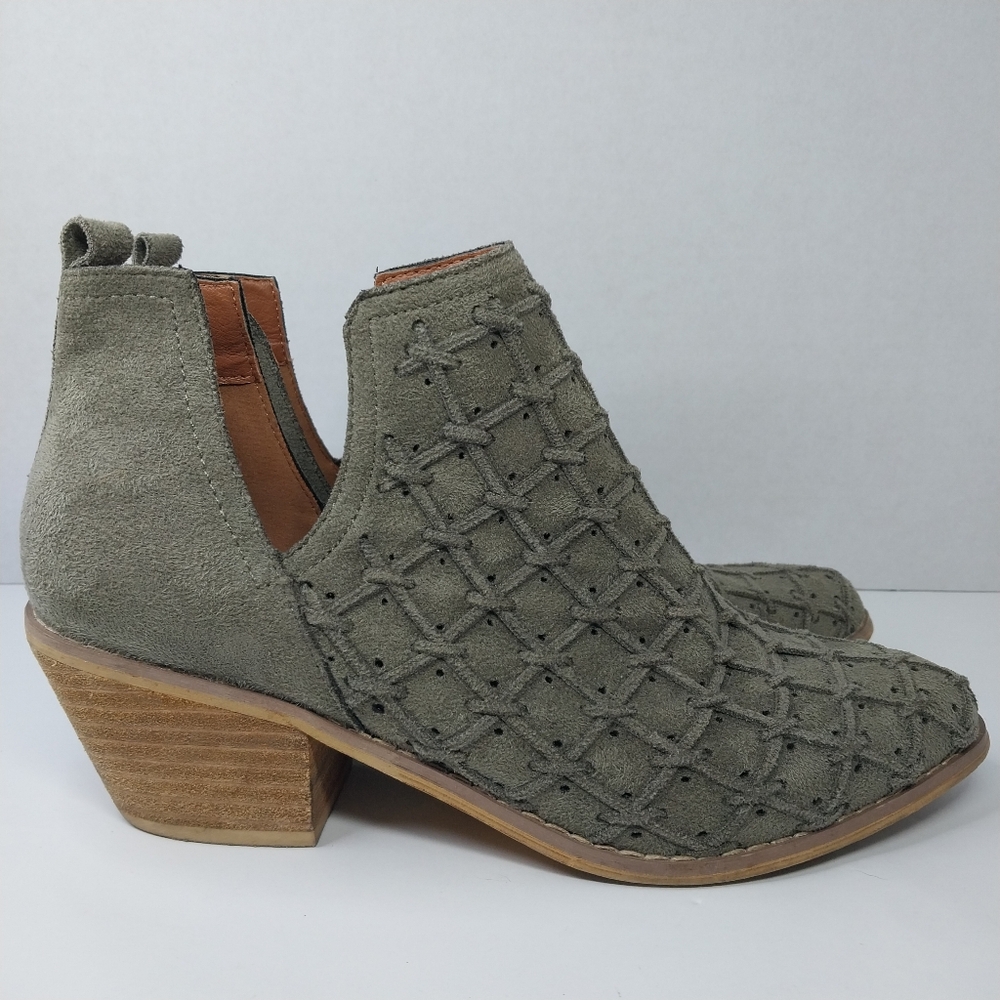 Mi.iM Womens Size 8.5 M LAVIN Western Leather Olive Green Pull On Ankle Booties - Picture 2 of 12